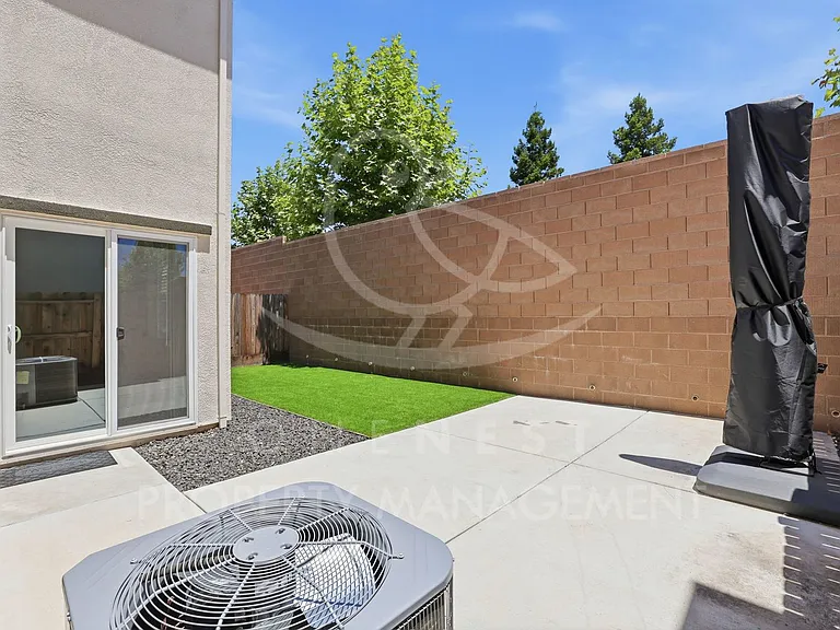 2279 Comstock Ln — Photo 24