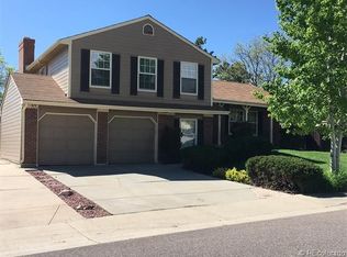 9868 Crestone Mountain Mtn, Littleton, CO 80127