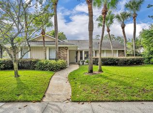 1070 Paladin Ct, Orlando, FL 32812