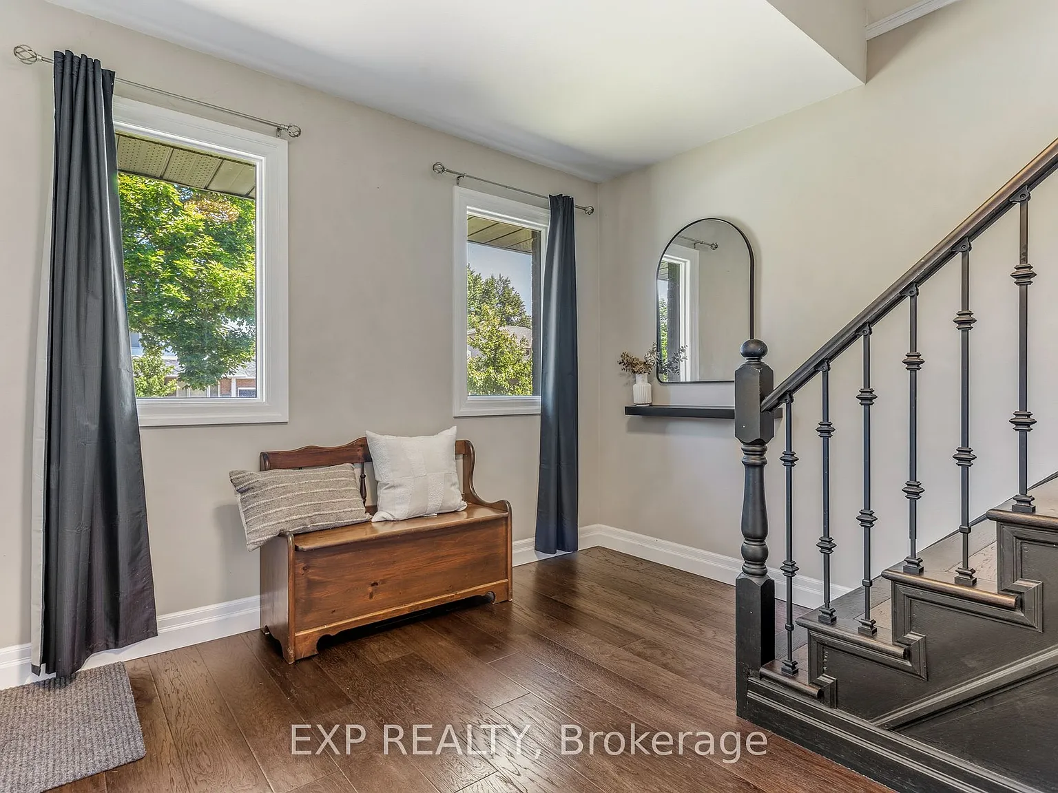 3 bed, $3,000 — Photo 4
