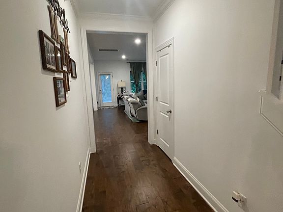 2nd image of 1066 Dovecrest Way
