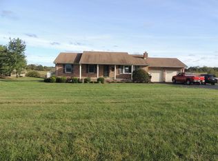 613 Stonetown Rd, Stamping Ground, KY 40379
