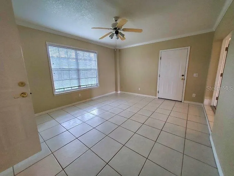 22337 Tennyson Ave — Photo 6