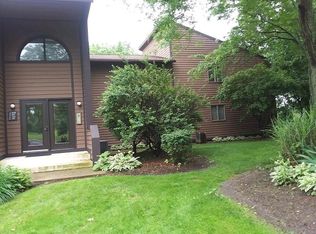 1175 Calla Rd E APT 101, Poland, OH 44514