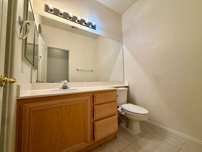 2736 Carolina Blue Ave — Photo 18