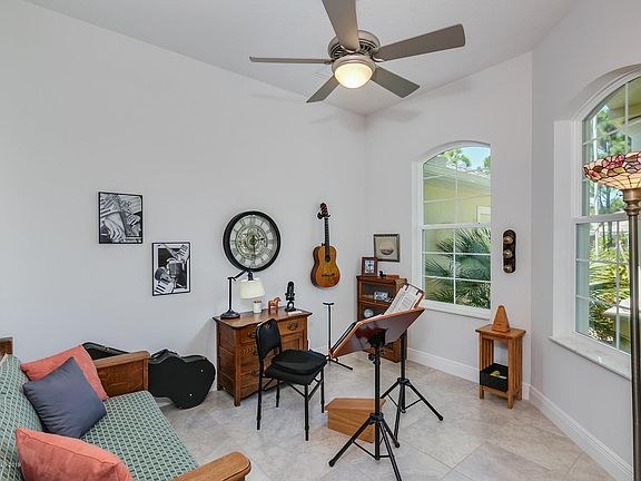 5th image of 4328 Gardenwood Cir
