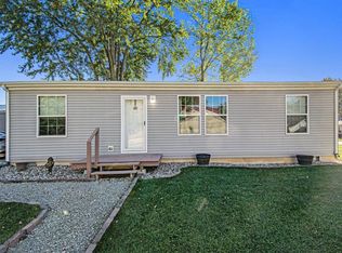 210 W Section St, Claypool, IN 46510