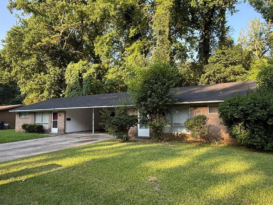 544 Blendwood Dr