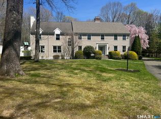 35 Aarons Ct, Ridgefield, CT 06877