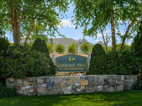69 Carriage Hill Cir, Southborough, MA 01772