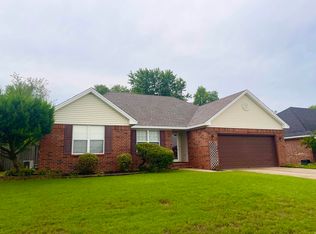 2303 Audley Bolton Dr, Searcy, AR 72143