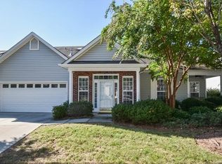 9425 Duckhorn Dr, Charlotte, NC 28277