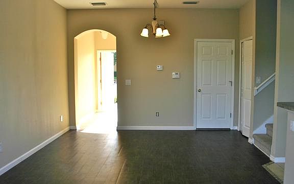 5th image of 1830 Retreat View Cir