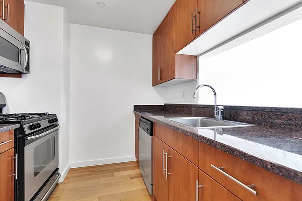 Rented by Cooper & Cooper Real Estate | media 20