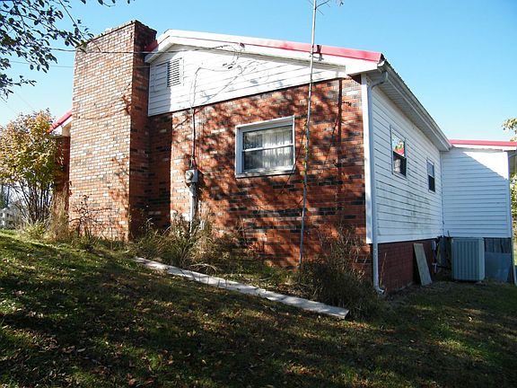 4th image of 455 Winterplace Dr