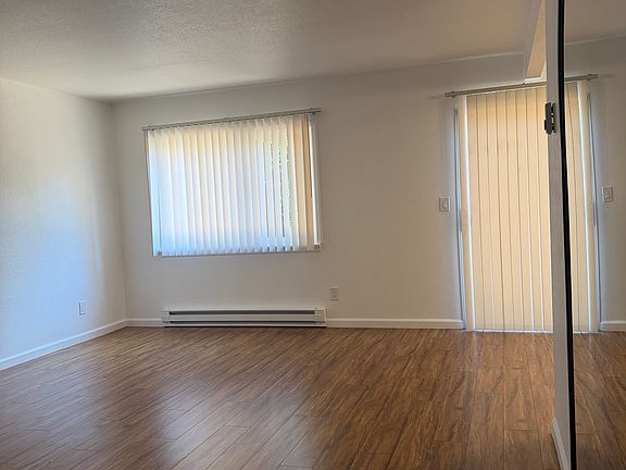 4th image of 224 N Central Ave APT A