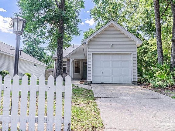 2nd image of 1601 Governors Dr
