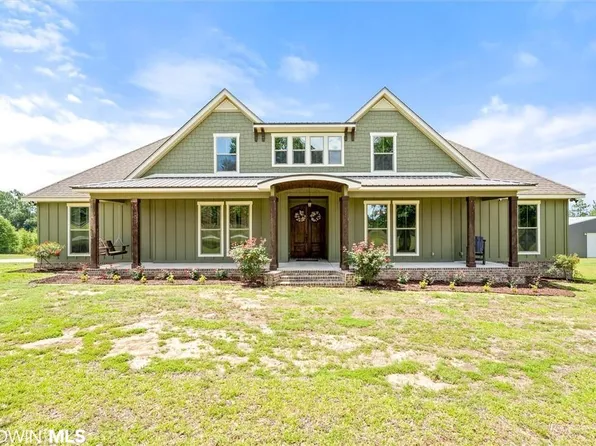 4571 Fillingim Rd, Chunchula, AL 36521