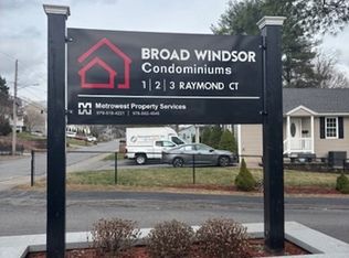 3 Raymond Ct APT 24, Hudson, MA 01749