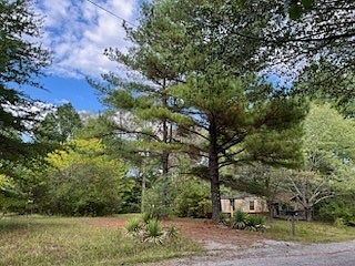 5th image of 1005 Valencia Ct