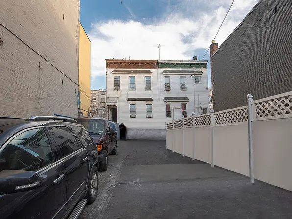 298 Menahan St, Brooklyn, NY 11237