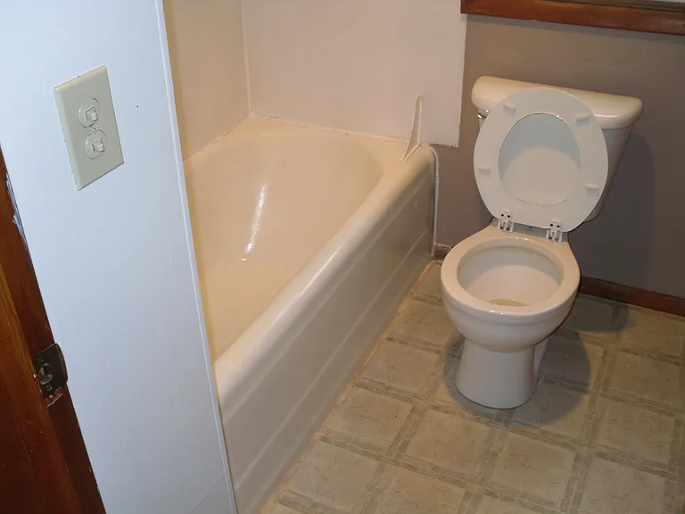 519.5 S Almon St #E — Photo 3