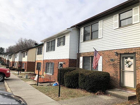 2nd image of 65 Franklin Parke Ct
