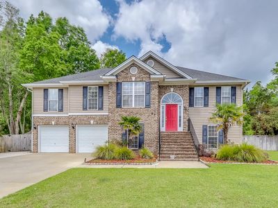 65 Parker Ln, Richmond Hill, GA, 31324