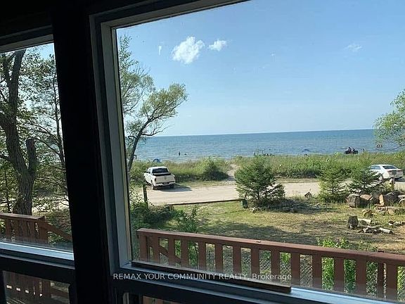 4th image of 274 Coastline Dr Unit A