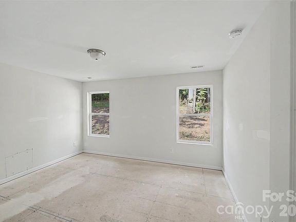 4th image of 2522 Lazy Oak Dr