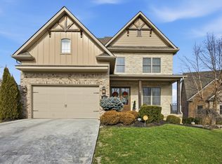 2417 Rossini Pl, Lexington, KY 40509