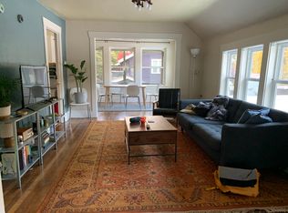 5657 Brooklyn Ave NE, Seattle, WA 98105
