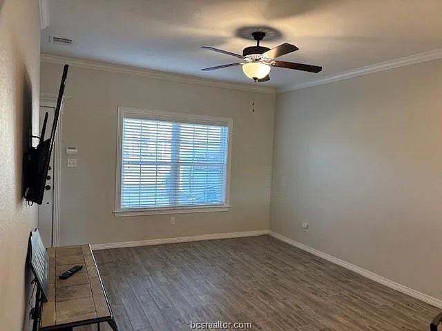 301 Sw Pkwy #309 — Photo 4