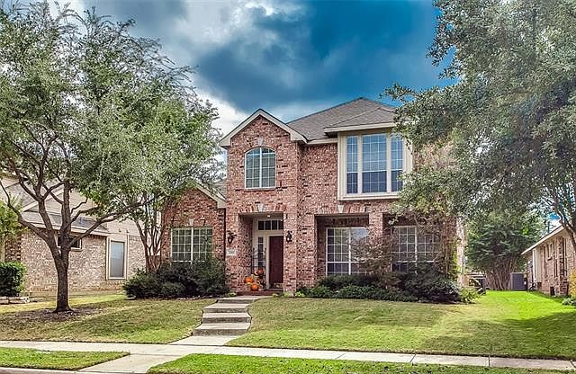 1st image of 1385 Forest Oaks Ct