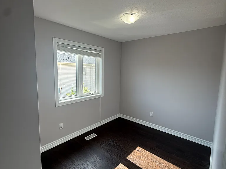 53 Oliver Ln — Photo 27