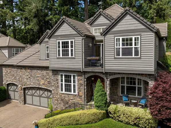 2613 Beacon Hill Dr, West Linn, OR 97068