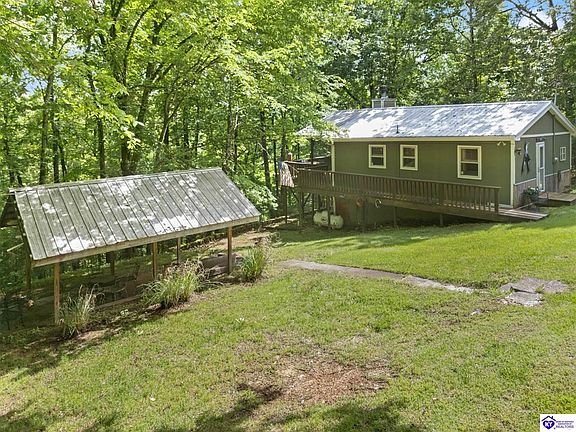 3rd image of 101 Hilltop Ln