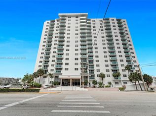 3000 S Ocean Dr PENTHOUSE 1606, Hollywood, FL 33019