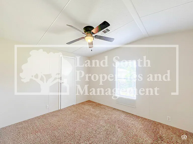 3230 J And J Manor Rd — Photo 7
