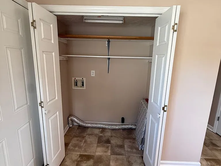 620 Federal Ct — Photo 19
