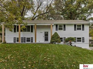 10558 Grover St, Omaha, NE 68124