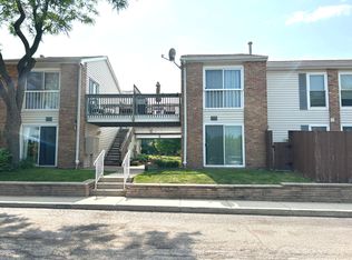 1864 Huntington Blvd APT D, Hoffman Estates, IL 60169