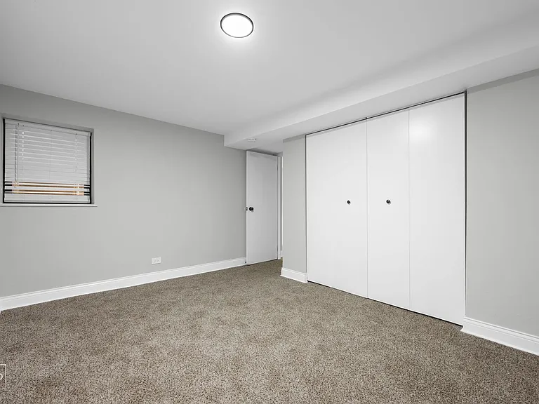 5051 S Forrestville — Photo 39