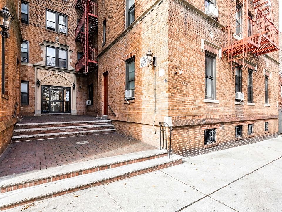 1st image of 43-42 45th St #5D