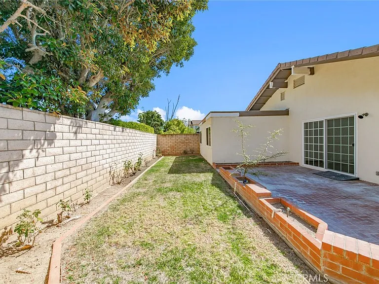 19412 Sierra Chula Rd — Photo 29
