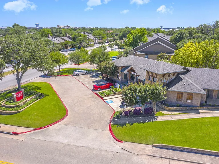 4820 Westgrove Dr — Photo 30