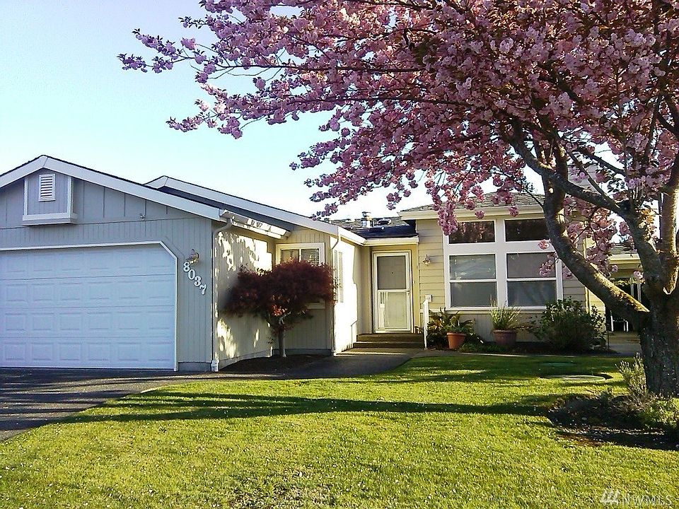 1st image of 8037 18th Ln SE #101
