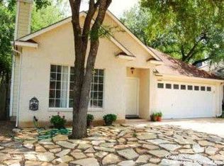 110 Golden Way, Universal City, TX 78148