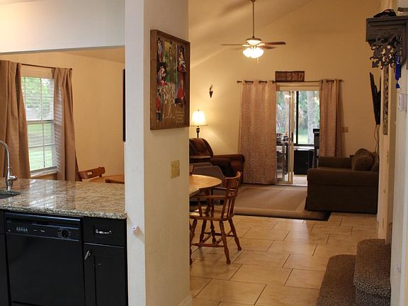 4th image of 4542 Rockledge Ln