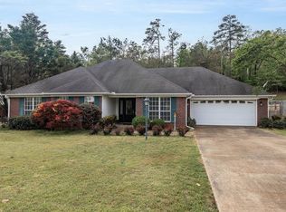 135 Peyton Cir, Oxford, MS 38655